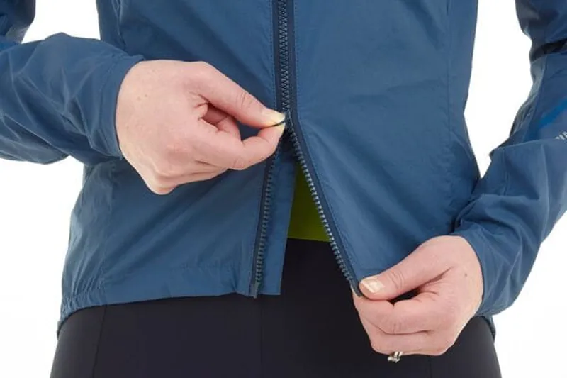 Madison Roam Women's Lightweight Windproof Packable Jacket - Lake Blue-5